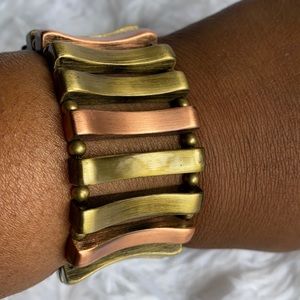 Copper and Brass Tone Hammered Metal Bar Stretch Bracelet